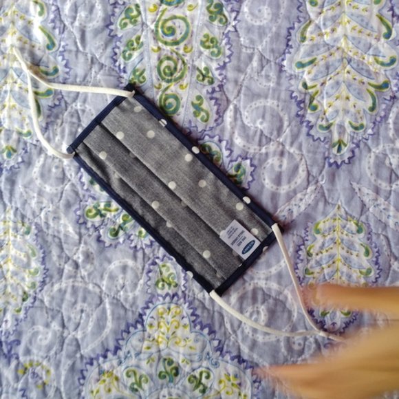 Cotton reusable adult face mask navy blue polka dots - Picture 2 of 2